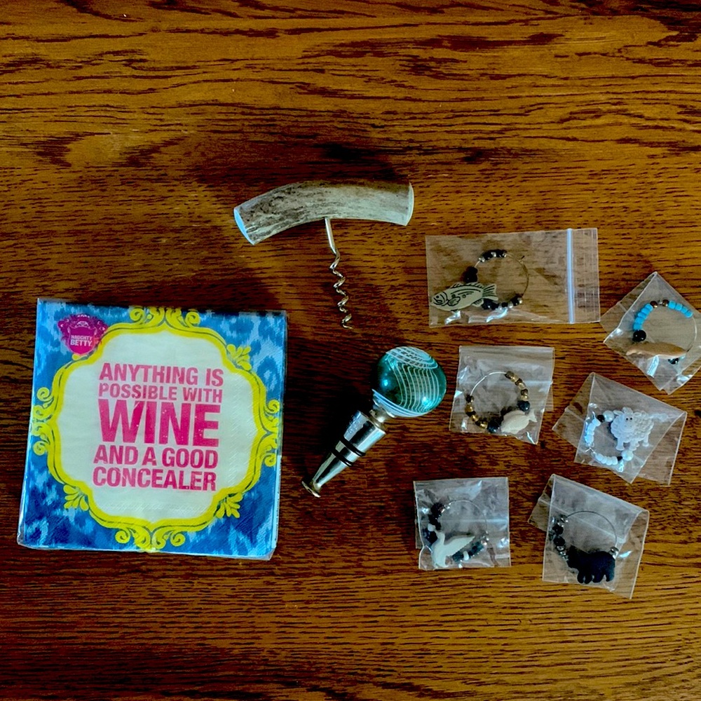 Wine accessories